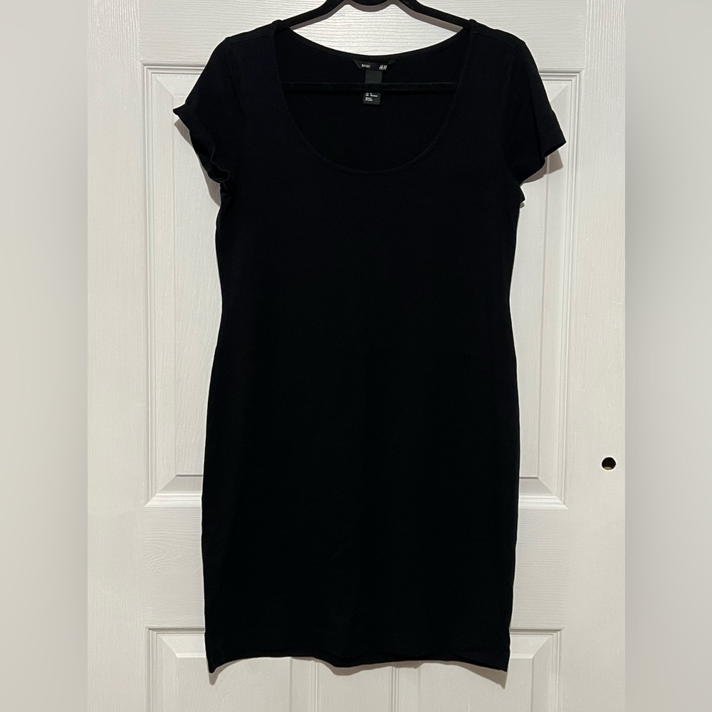 💗 H&M - Women‎ Basic Black Dress